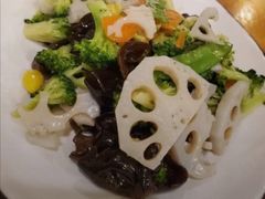 -赖厨潮汕砂锅粥