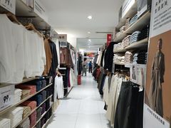 -优衣库(北京万柳华联购物中心店)