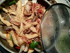 -猪啊牛呀羊啊铜盘烤肉(正大广场店)