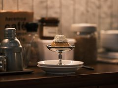 -Café Monson