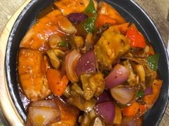 馕包肉-巴依兄弟西域美食(机场店)