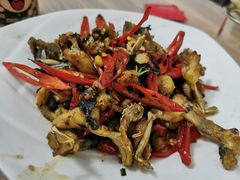 爆炒田鸡-小四餐馆(梓园路店)