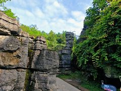 -梭布垭石林景区