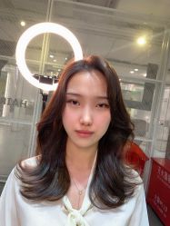 -AYO SALON