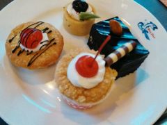 -小天鹅戴斯酒店鲸鲨百汇创作料理