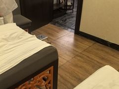 -若石足道SPA 连锁(丹东街店)