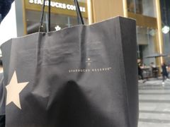 -星巴克臻选(济南恒隆店)