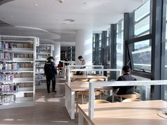 -广州市白云区图书馆