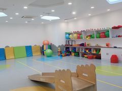 -金色雨林感统学能培训中心(武广校区)