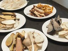 -天宜隆蘑菇宴火锅(石景山旗舰店)