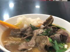 -燊意布拉肠云吞面(中山四路店)