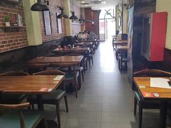 大堂-李先生牛肉面大王(青岛火车站东广场店)