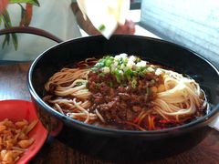 -重庆老字号·吴抄手·高豆花(T3航站楼店)