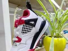 -爱革·洗衣改衣·洗鞋修鞋·洗包修包·奢侈品护理(宝地广场店)