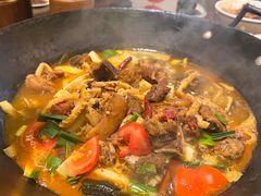 -富正毅三下锅·湘西韵味(天门山索道店)