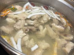 -喃喃椰·糟粕醋·椰子鸡火锅(七堡花园店)