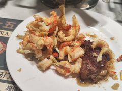 -金马门国际美食百汇(珞喻路店)