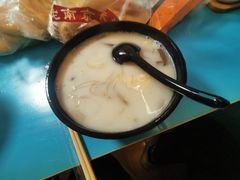 -鸭小妹鸭血粉丝(老门东店)