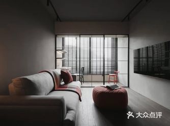 95平暗黑系，黑白灰打造高级质感