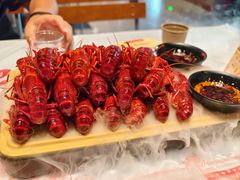 -肥肥虾庄·金牌油焖大虾(杨园滨江时代walk店)