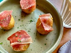 -Laures·月桂西班牙碳烤餐厅(十尚坊店)