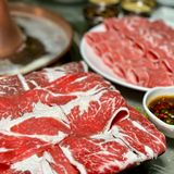 这里也用蒙古族庆典中最高的礼仪来招待贵宾