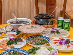 -官塘陈记鱼生·潮汕砂锅粥·牛肉火锅(潮枫路总店)