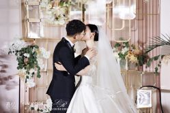 -拉瑞娜LaReine婚纱礼服高级定制