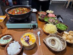 -黔有有贵州酸汤夺夺粉火锅(五味十字店)