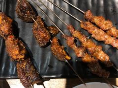 -郑享吃烧烤烩面(红专路店)