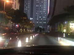 -徐汇日月光地下停车场