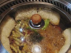 -哈尔滨烧烤·山河村铁锅炖(交大店)