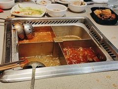-海底捞火锅(新松江路店)