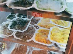 -钢管厂五区小郡肝串串香(滨江店)