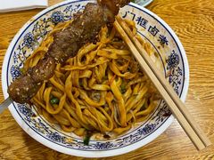 老北京炸酱面-门框胡同百年卤煮(新街口店)