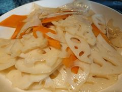 醋溜藕片-香满楼(临安路店)