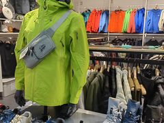 -法雅体育工厂店(皂君庙路店)