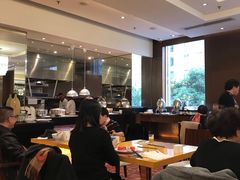 大堂-上海西藏大厦万怡自助餐厅(徐汇店)