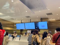 -奈雪的茶(湖滨银泰in77C区PRO店)