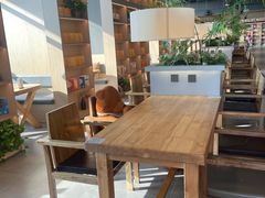 -魔方城市书房(中街益田店)