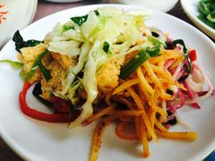 小菜-伊宁伊香酥油奶茶馆