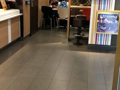 -麦当劳(新华路步步高店)