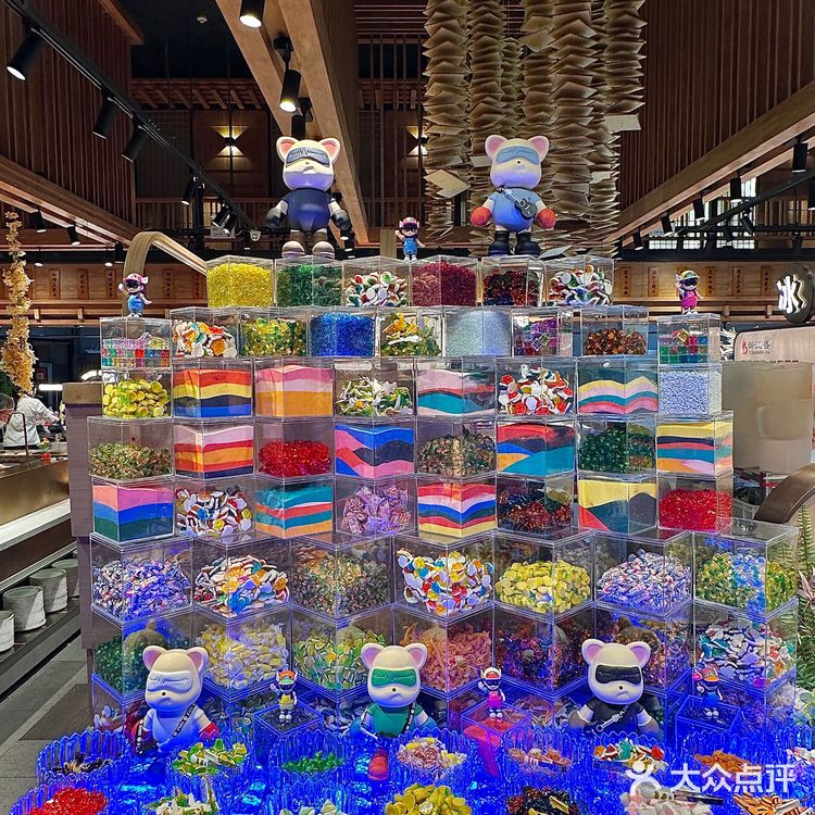 江汉路新开的！大学生聚餐必冲！