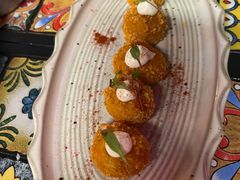 -BROWNSTONE布朗石西班牙餐厅(富城店)