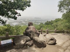 -灵岩山风景区