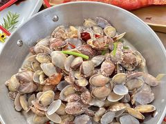 -漫月里·鲁菜海鲜小渔村(海水浴场店)