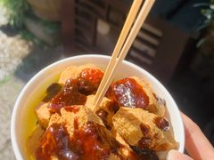 -仓桥直街臭豆腐