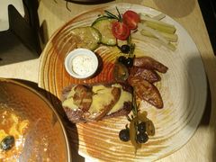 -囧吉香生蚝牛排馆(湖北路店)