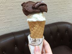 -VENCHI 闻绮(上海佛罗伦萨小镇店)