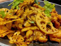 -川流不息·地道川菜·小龙虾(松东路店)